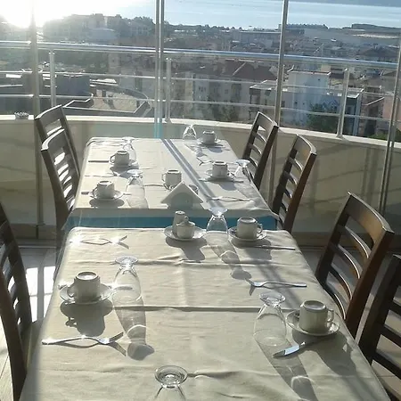 Dort Mevsim Apart Otel 3*