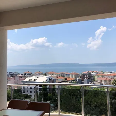 Dort Mevsim Apart Otel Çanakkale