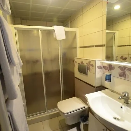 Dort Mevsim Çanakkale